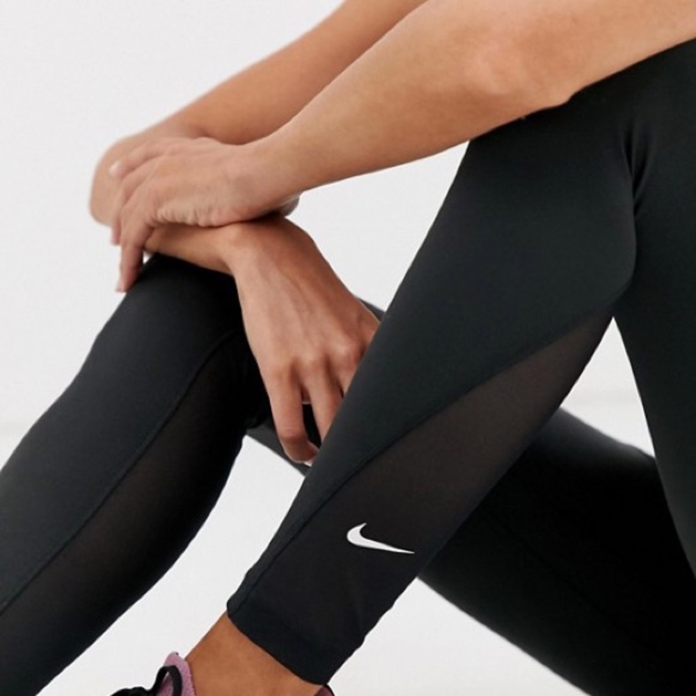Nike Training One cropped leggings w/ mesh